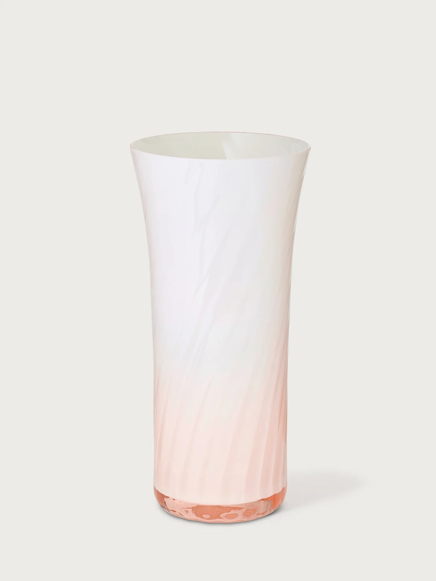 Concave vase lille 18 cm