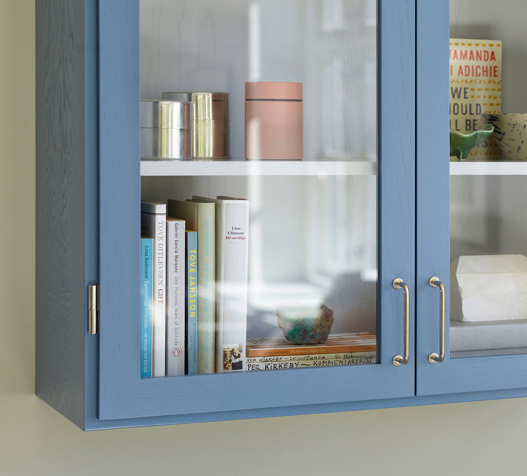 Colour Cabinet 01