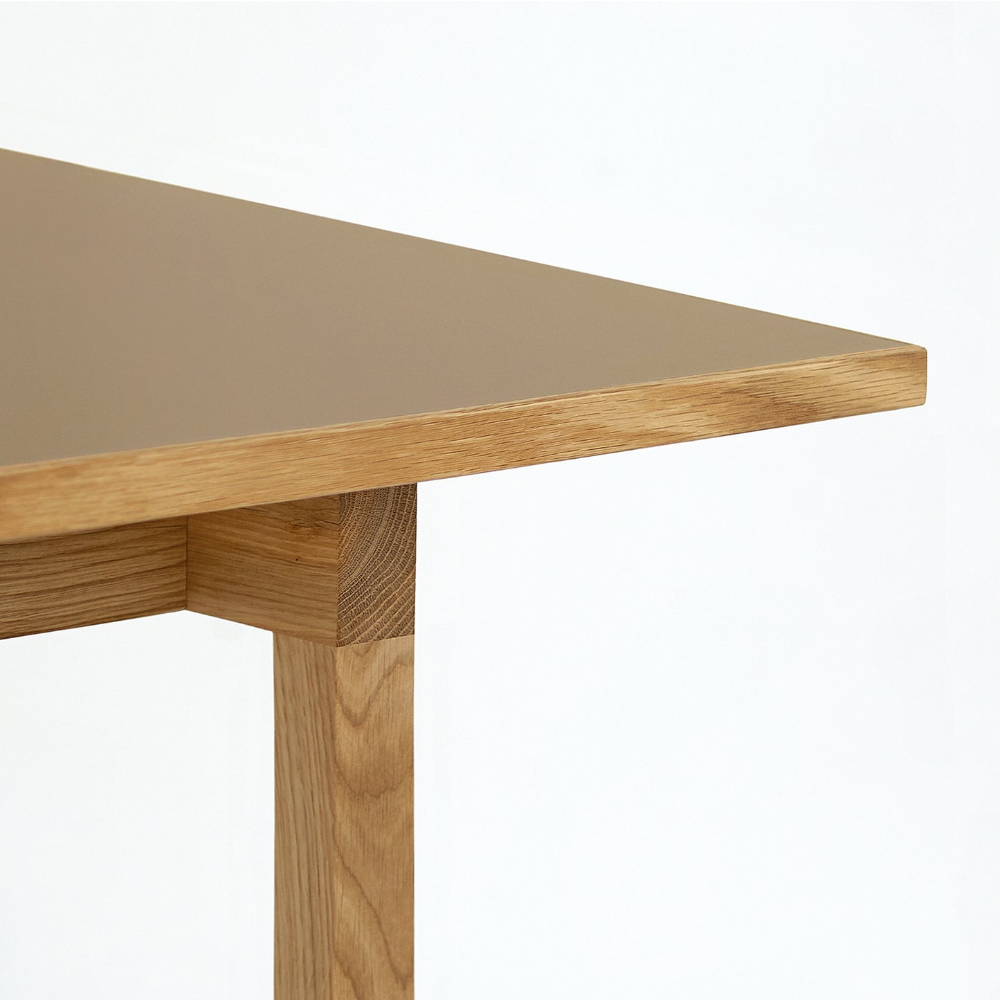 Gable Table
