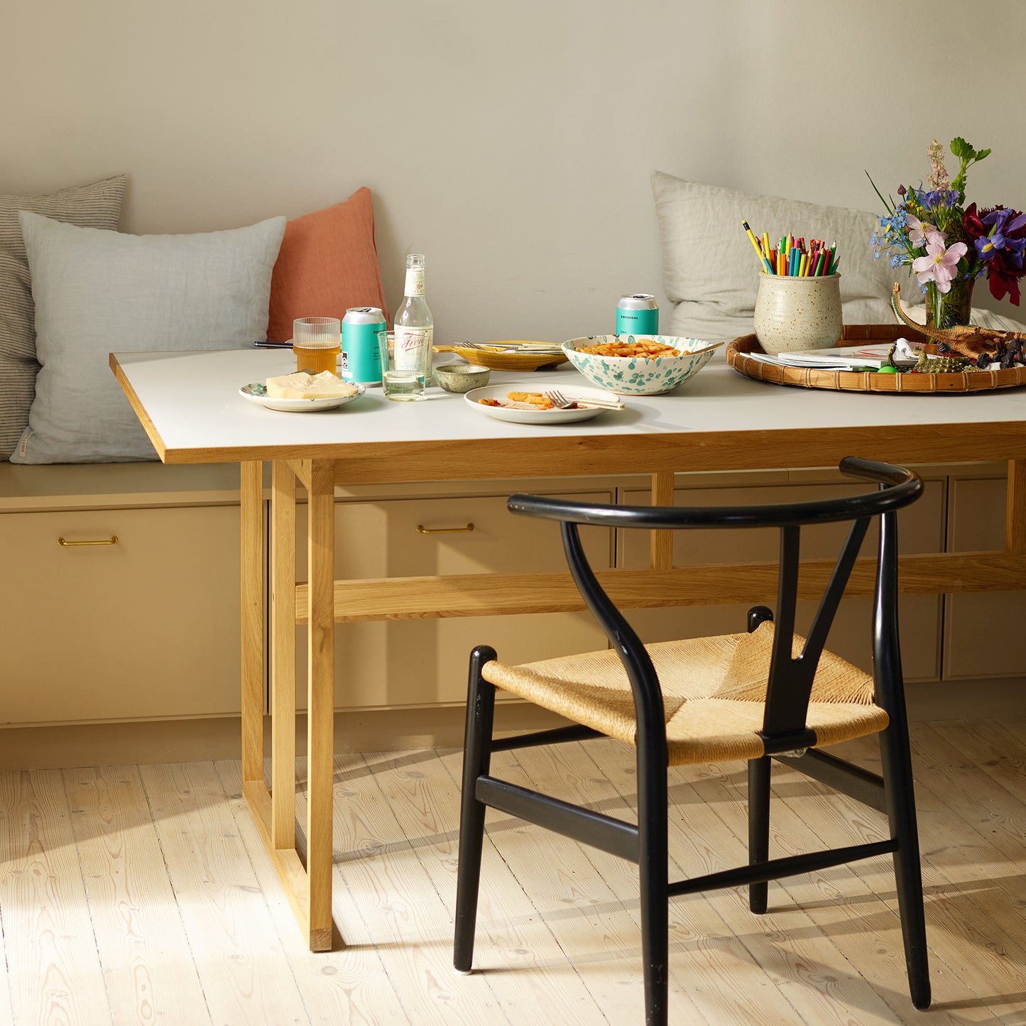 Gable Table