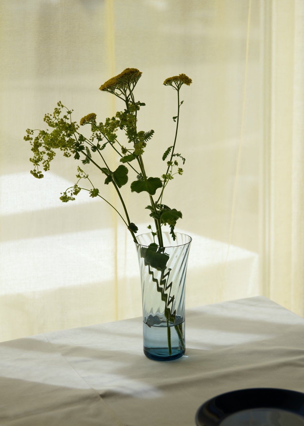 Concave vase lille 18 cm