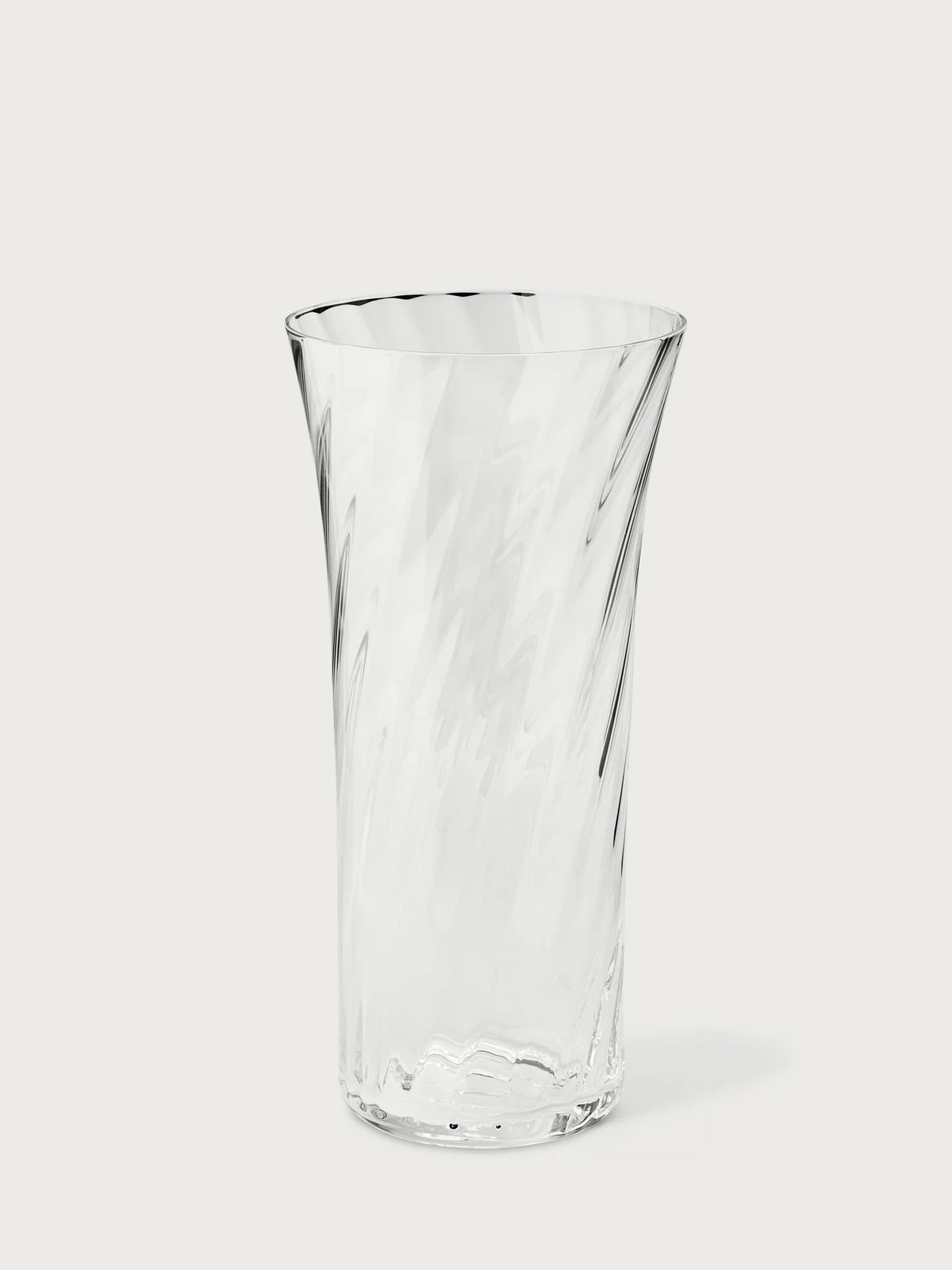 Concave vase lille 18 cm