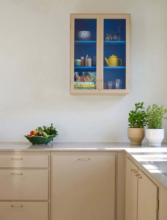 Colour Cabinet 01