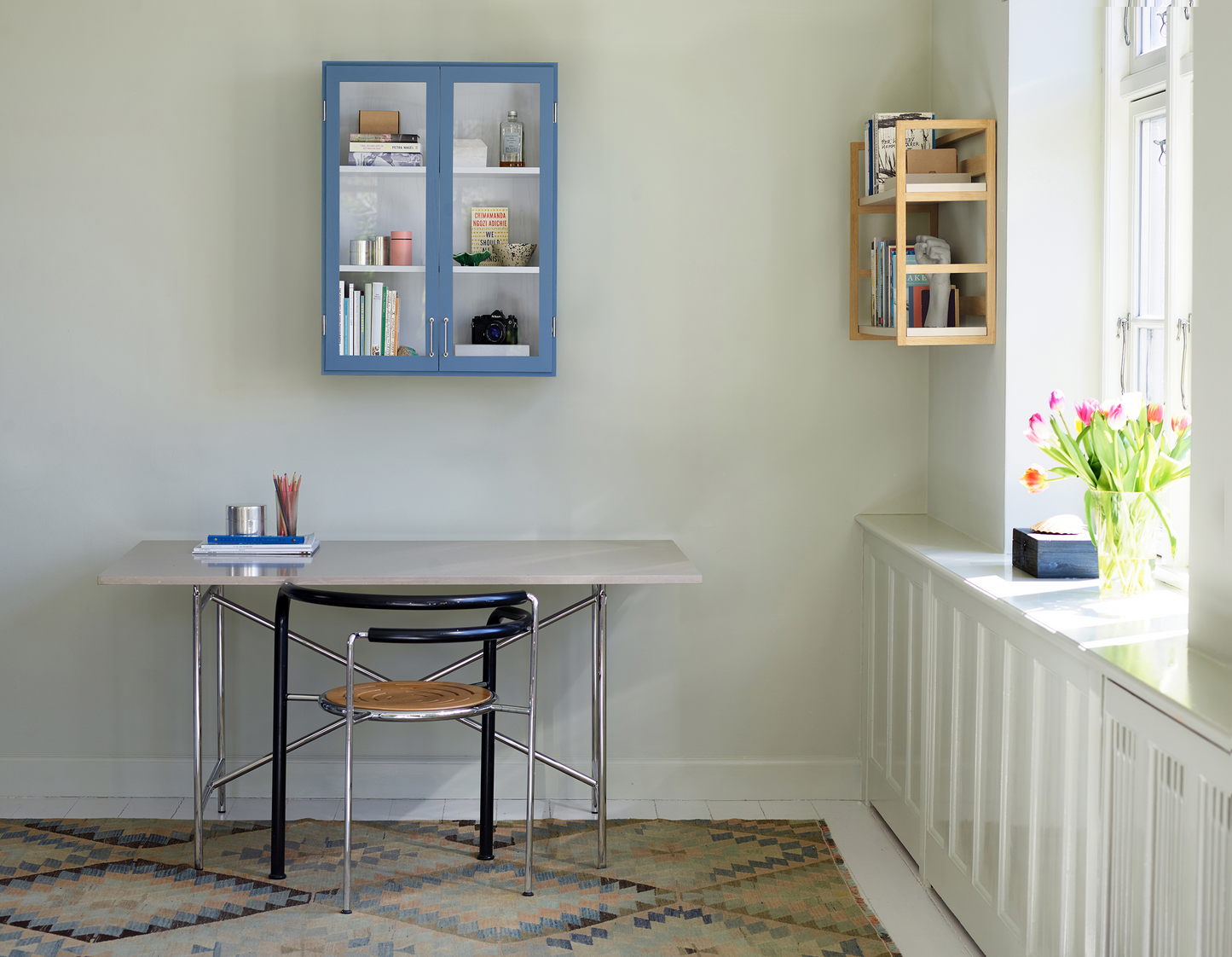 Colour Cabinet 01